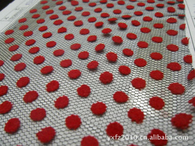 其他無紡布-17號大紅絨圓點網(wǎng)布底工藝植絨|圓點紅色植絨-億鑫歡迎工藝加工-其他.